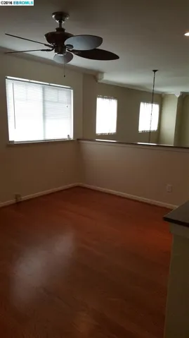 11 Pinenut Ct, Oakley, California 94561