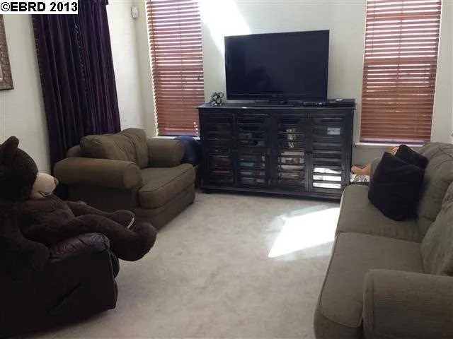 1169 Tropicana Ln, Brentwood, California 94513