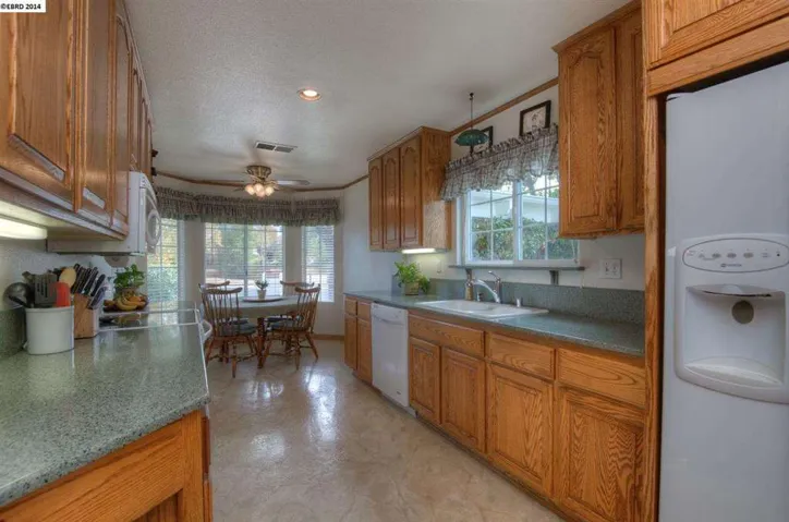580 Valley Green Dr, Brentwood, California 94513-2711