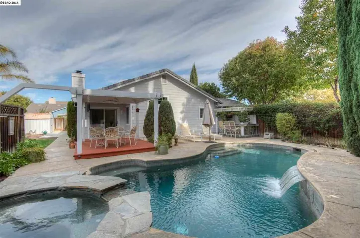 580 Valley Green Dr, Brentwood, California 94513-2711
