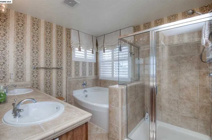 942 Oxford Ln, Brentwood, California 94513-1574