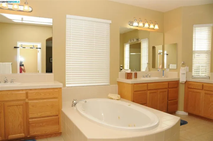 925 Augusta Dr, Brentwood, California 94513