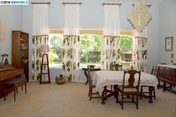 740 Buckeye Ct, Brentwood, California 94513