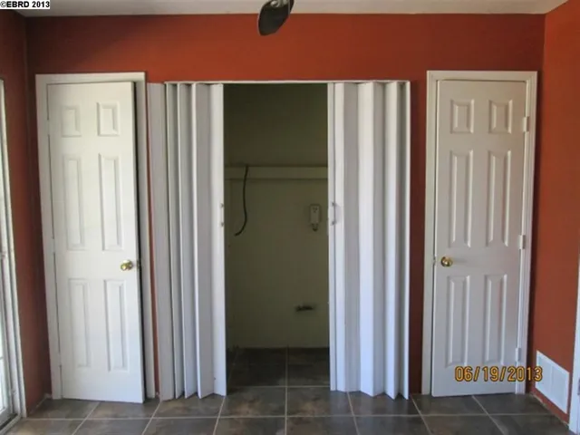4207 Valley Ave, Martinez, California 94553-1441