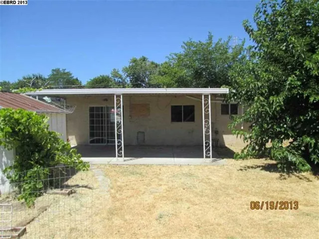 4207 Valley Ave, Martinez, California 94553-1441