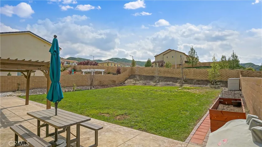 27117 Aspen Place, Canyon Country, California 91387