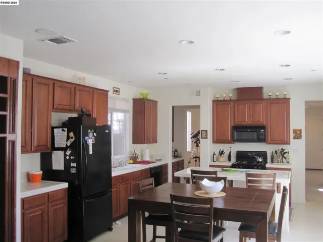 824 Boone Dr, Brentwood, California 94513-8332