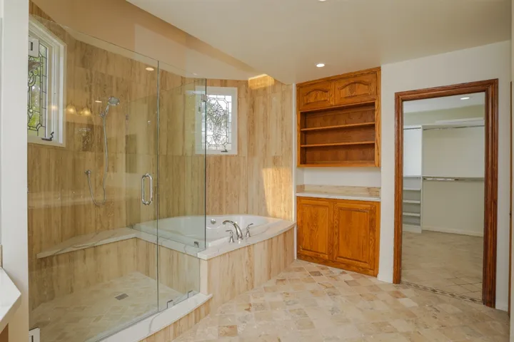 7130 Via De Maya, Rancho Santa Fe, California 92067