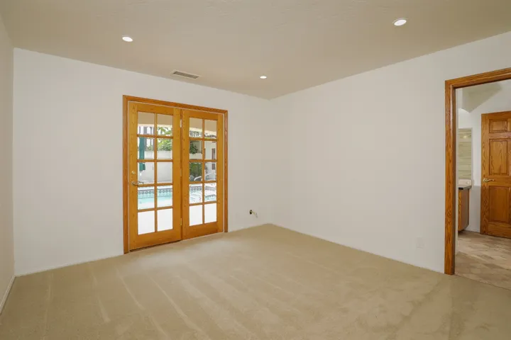 7130 Via De Maya, Rancho Santa Fe, California 92067