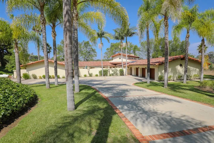 7130 Via De Maya, Rancho Santa Fe, California 92067