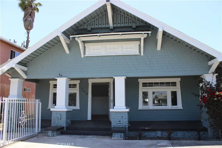 366 E 57th Street, Los Angeles, California 90011