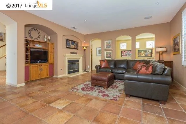 581 La Sata Dr, Brentwood, California 94513