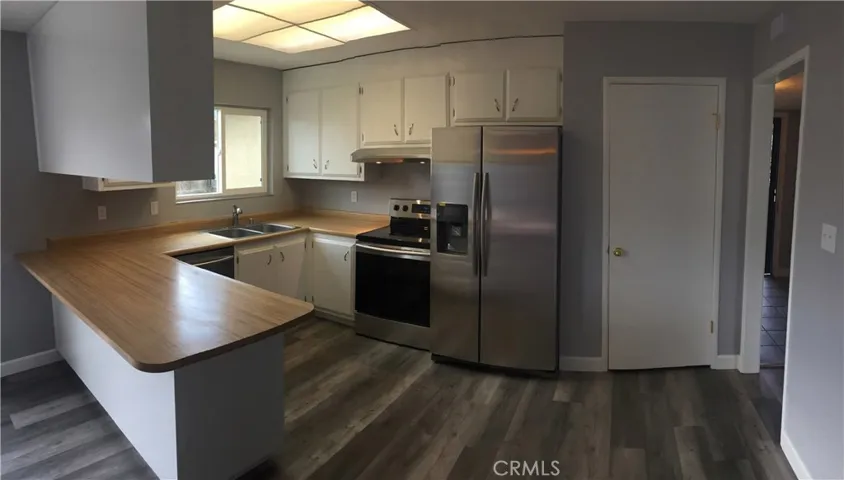 27 Lochmoor Circle, Sacramento, California 95823