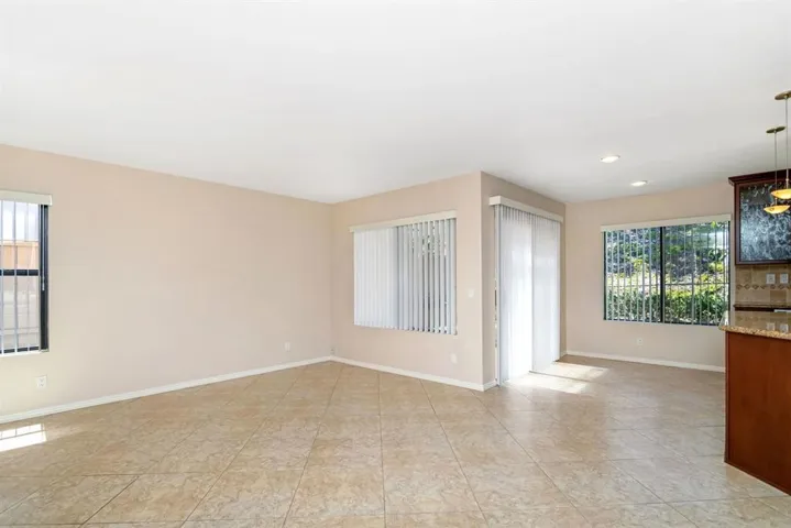 11756 Springside Rd, San Diego, California 92128