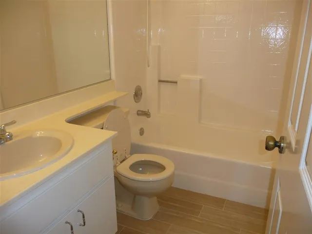 3074 Corte Trabuco, Carlsbad, California 92009