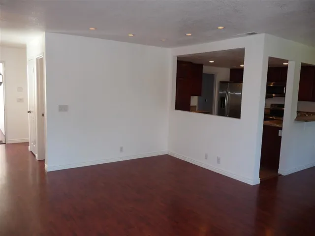 3074 Corte Trabuco, Carlsbad, California 92009