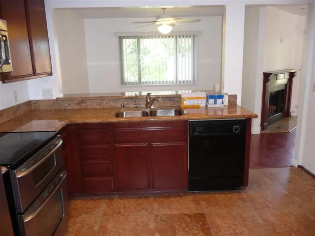 3074 Corte Trabuco, Carlsbad, California 92009