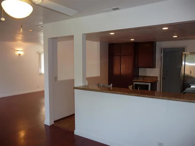 3074 Corte Trabuco, Carlsbad, California 92009