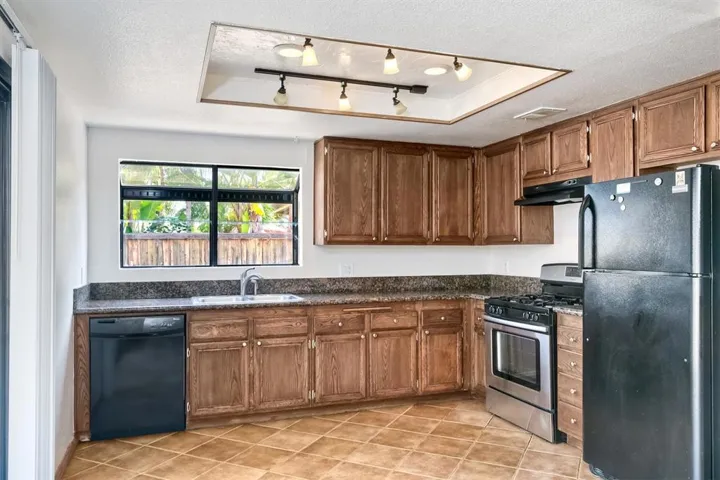 3468 Sitio Baya, Carlsbad, California 92009