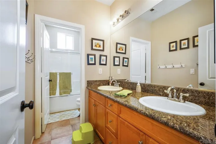 FULL BATHROOM IN BEDROOM #3 - UPSTAIRS