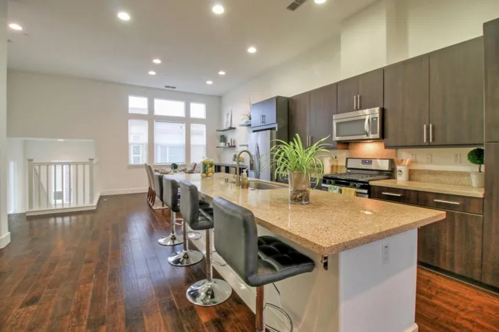 1315 Venturi Drive 3, San Jose, California 95132