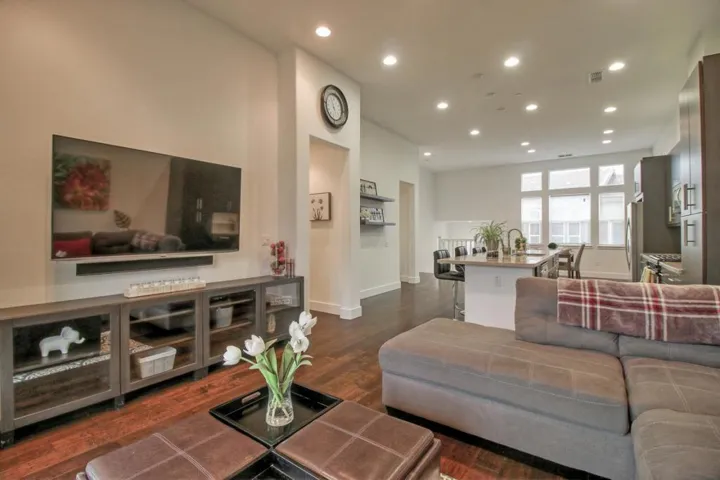 1315 Venturi Drive 3, San Jose, California 95132