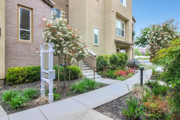 1315 Venturi Drive 3, San Jose, California 95132