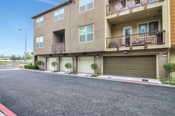 1315 Venturi Drive 3, San Jose, California 95132