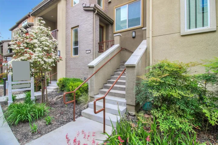 1315 Venturi Drive 3, San Jose, California 95132