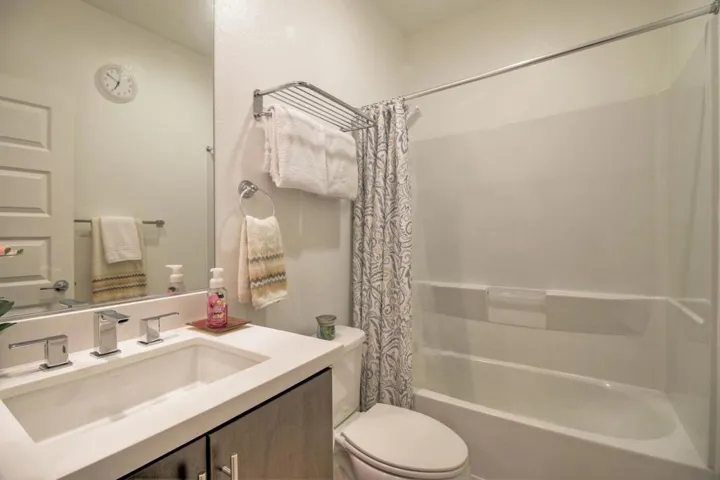 1315 Venturi Drive 3, San Jose, California 95132