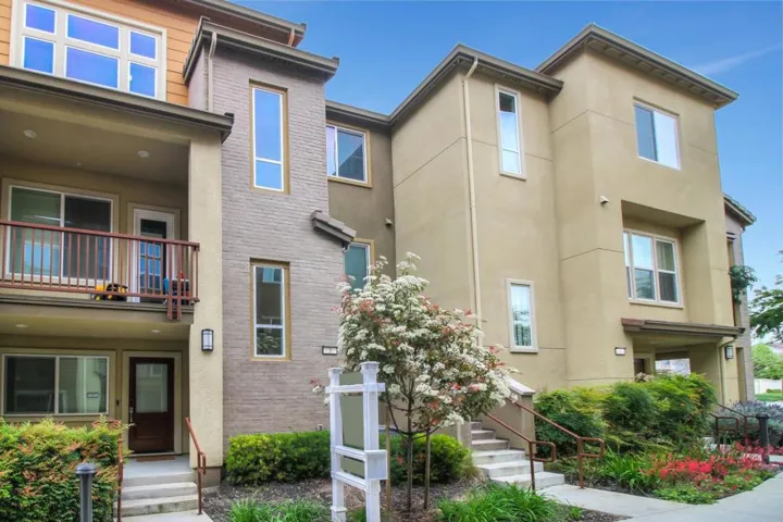 1315 Venturi Drive 3, San Jose, California 95132