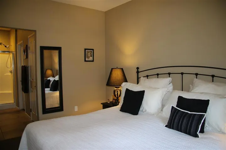 11135 Taloncrest Way 29, San Diego, California 92126