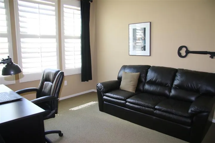 11135 Taloncrest Way 29, San Diego, California 92126