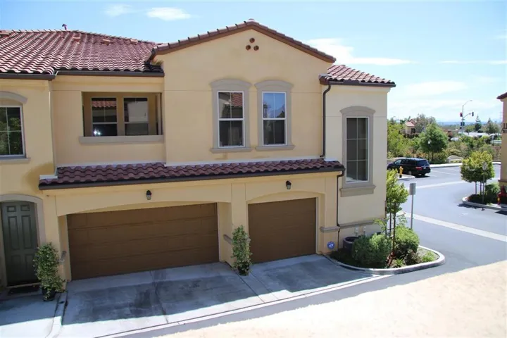 11135 Taloncrest Way 29, San Diego, California 92126