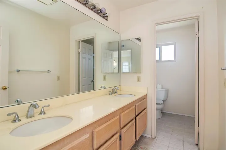 2339 Shawn Ct, Carlsbad, California 92008