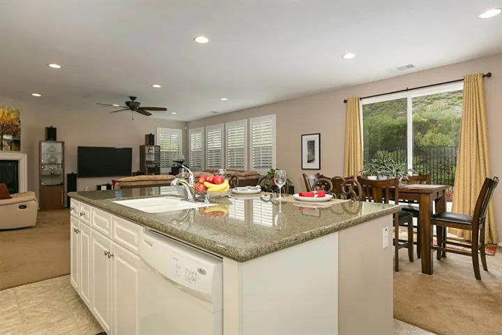 1148 Breakaway Dr, Oceanside, California 92057