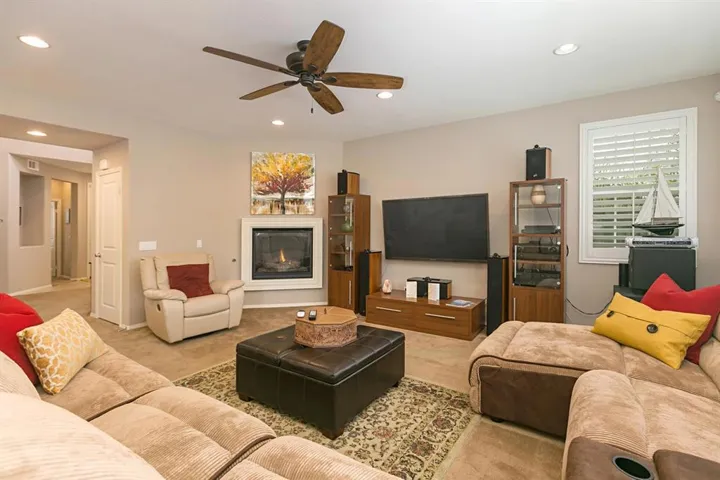 1148 Breakaway Dr, Oceanside, California 92057