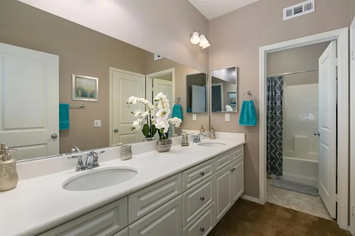 1148 Breakaway Dr, Oceanside, California 92057