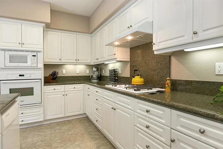 1148 Breakaway Dr, Oceanside, California 92057