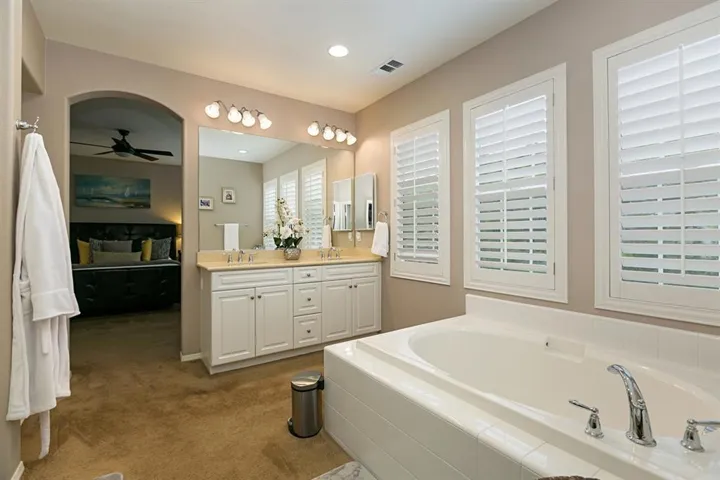 1148 Breakaway Dr, Oceanside, California 92057