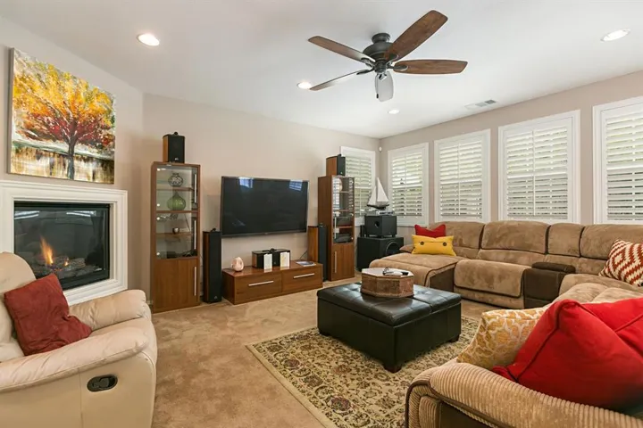 1148 Breakaway Dr, Oceanside, California 92057