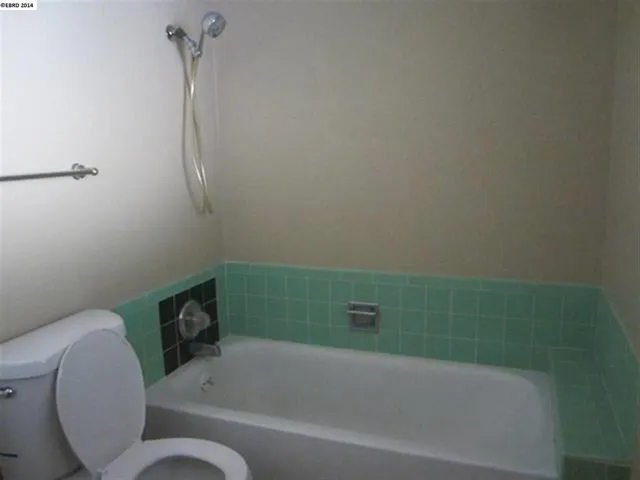 34 Barrie Ct, Pittsburg, California 94565-6042