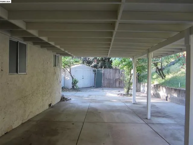 34 Barrie Ct, Pittsburg, California 94565-6042