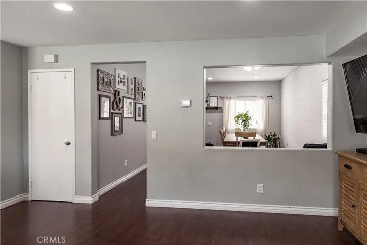 7188 Plum Tree Place, Fontana, California 92336