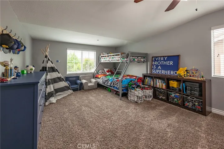 7188 Plum Tree Place, Fontana, California 92336