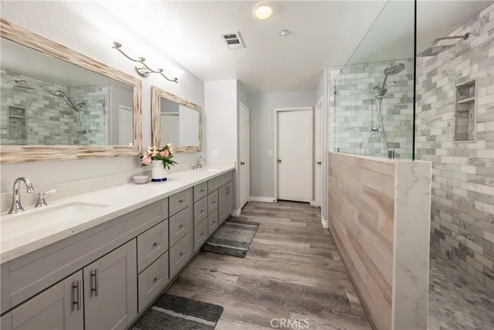 7188 Plum Tree Place, Fontana, California 92336