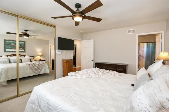 110 Five Crowns Way, Encinitas, California 92024