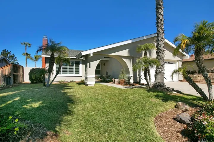 110 Five Crowns Way, Encinitas, California 92024