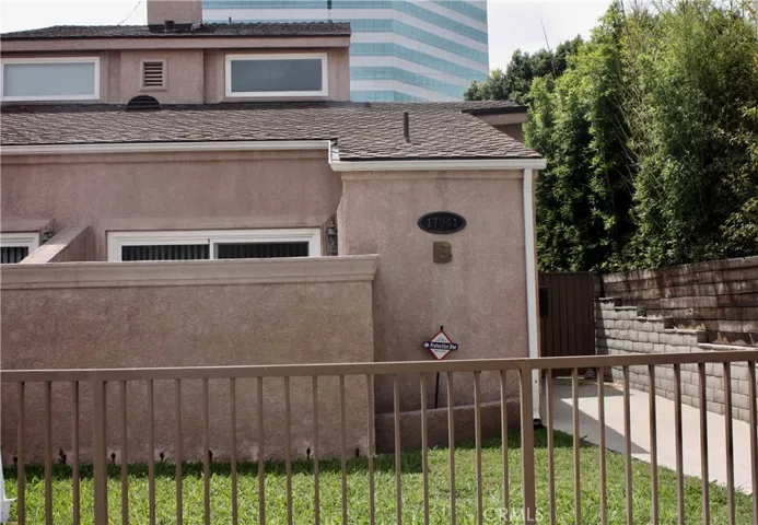 17041 A Lane B, Huntington Beach, California 92647