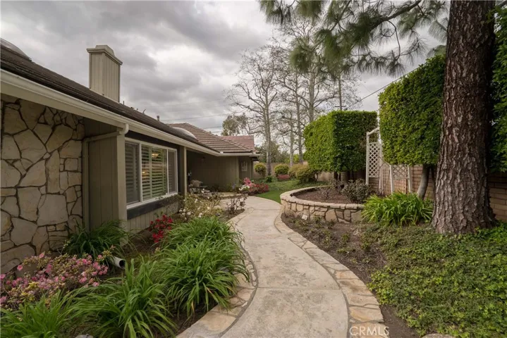 12511 Welbe Drive, North Tustin, California 92705